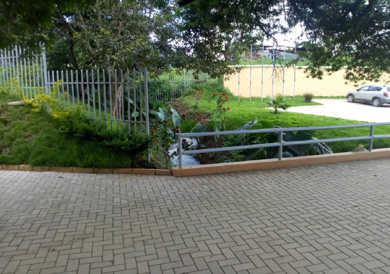 Hotel Desderia Mbeya Eksteriør bilde